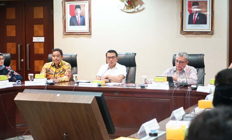 Pemerintah Terbitkan Protokol Kesehatan Penanganan COVID-19